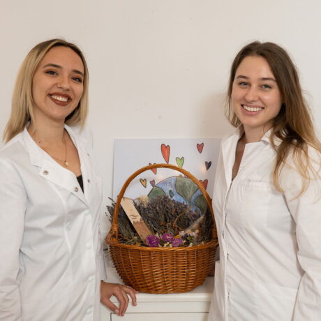 Tratament-Cosmetic-100-la-100-Natural-pentru-Acnee-Juvenila-9-14-ani-p0000001.jpg