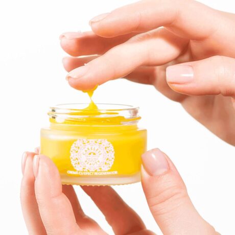 crema-hidratanta-regeneratoare-carelessbeauty.ro-00002.jpg