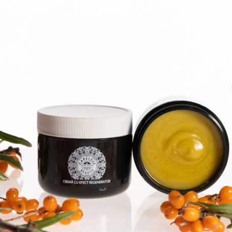 crema-hidratanta-regeneratoare-carelessbeauty.ro-00004.jpg